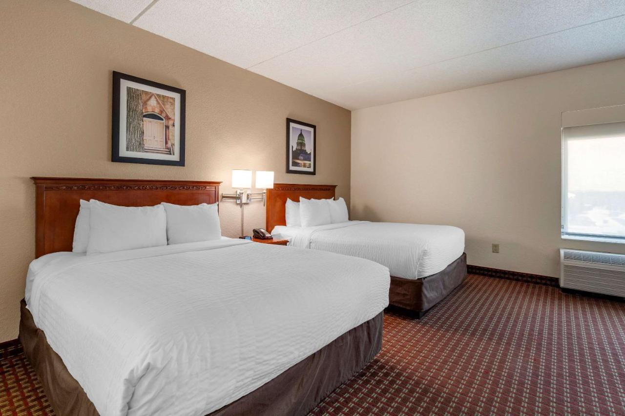 Clarion Suites At The Alliant Energy Center Madison Extérieur photo