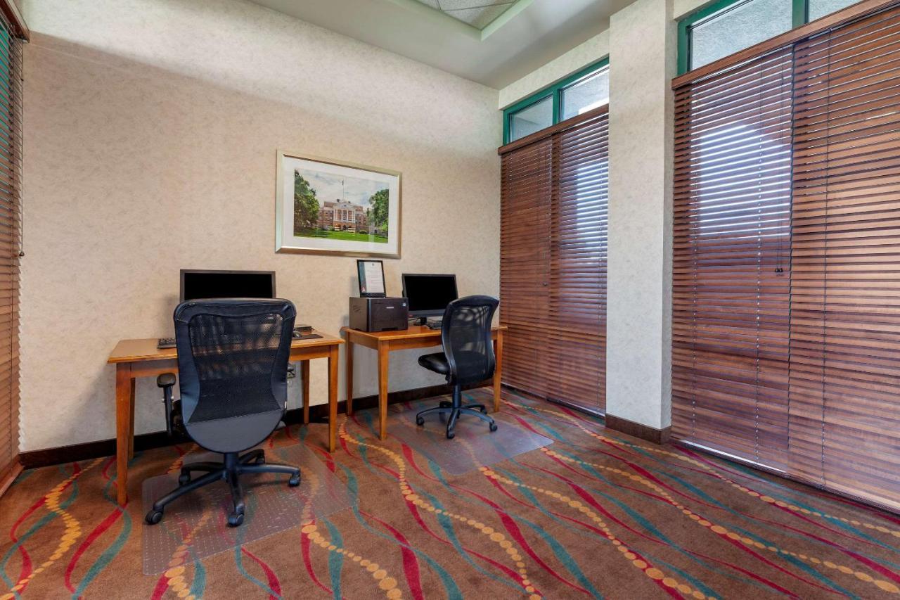 Clarion Suites At The Alliant Energy Center Madison Extérieur photo